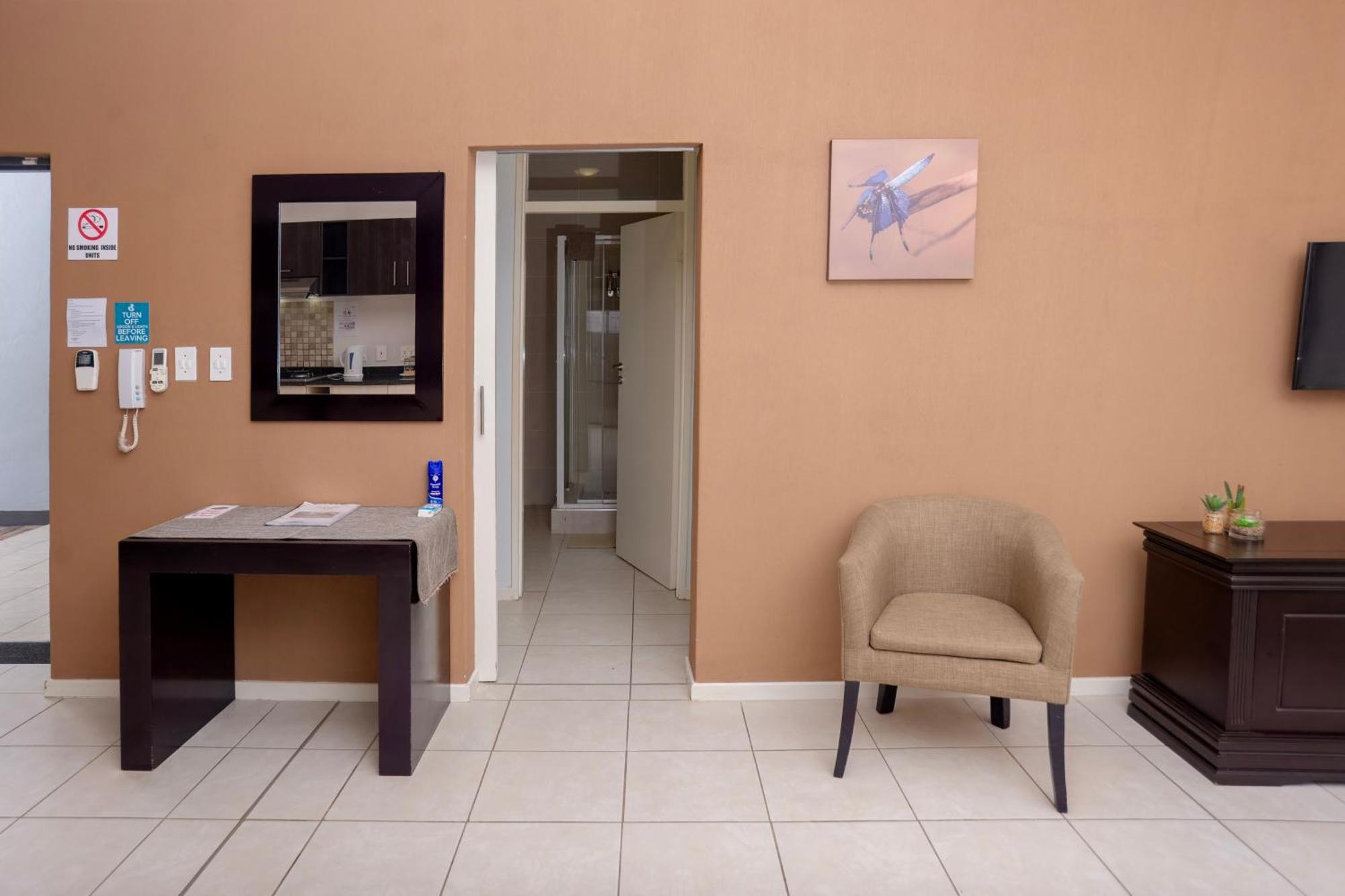 Apartments @ 125 Gaborone Ngoại thất bức ảnh